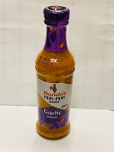 NANDOS PERI PERI SAUCE, 250ML, GARLIC MEDIUM