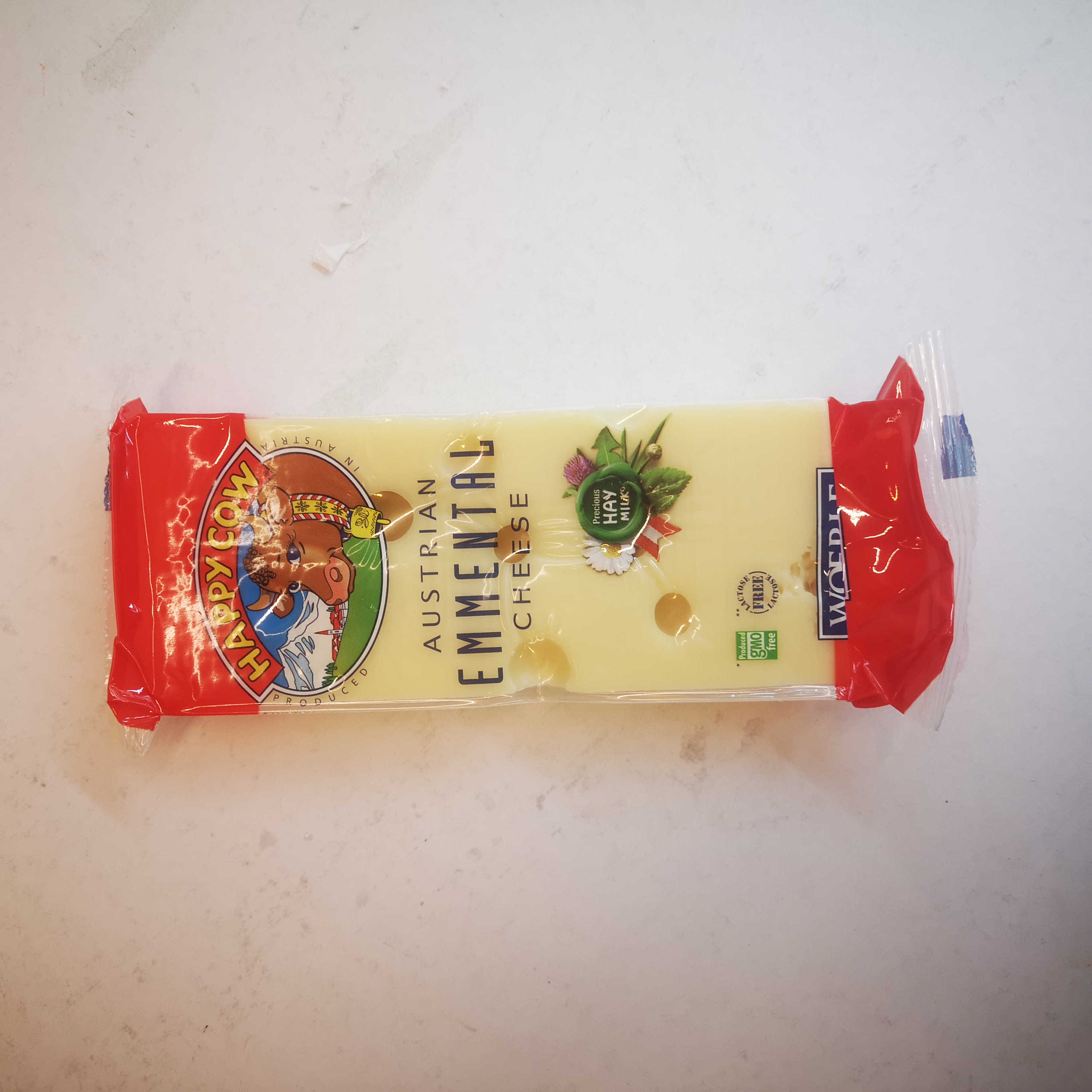 HAPPY COW BLOCK CHEESE EMMENTAL 250GM