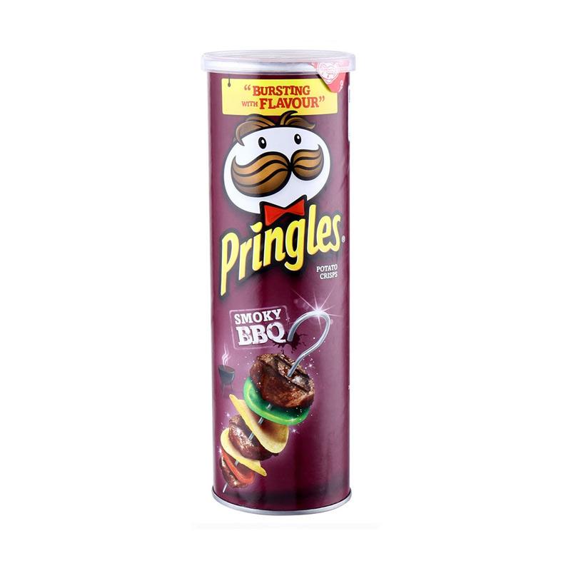 PRINGLES SMOKY BBQ POTATO CRISPS 107G